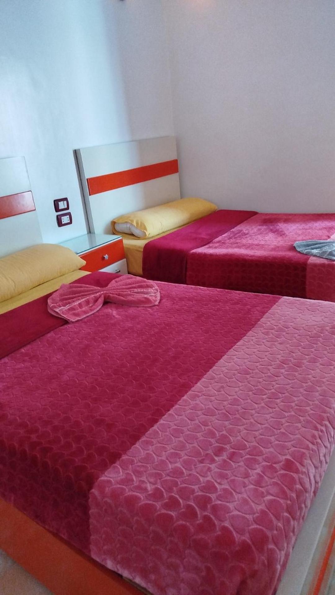 Mostafa Jamaica Guesthouse Aswan Rum bild