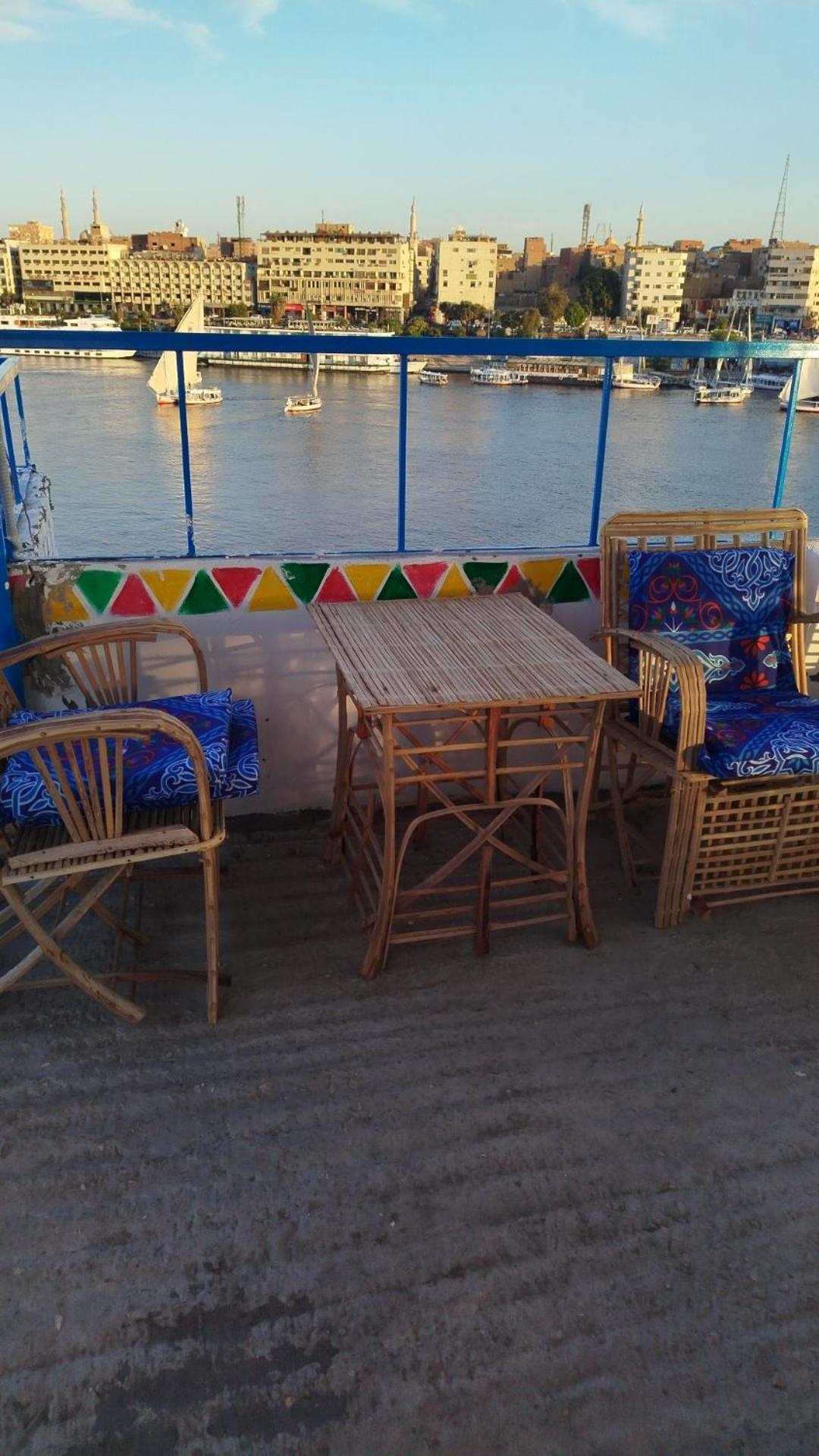 Mostafa Jamaica Guesthouse Aswan Exteriör bild
