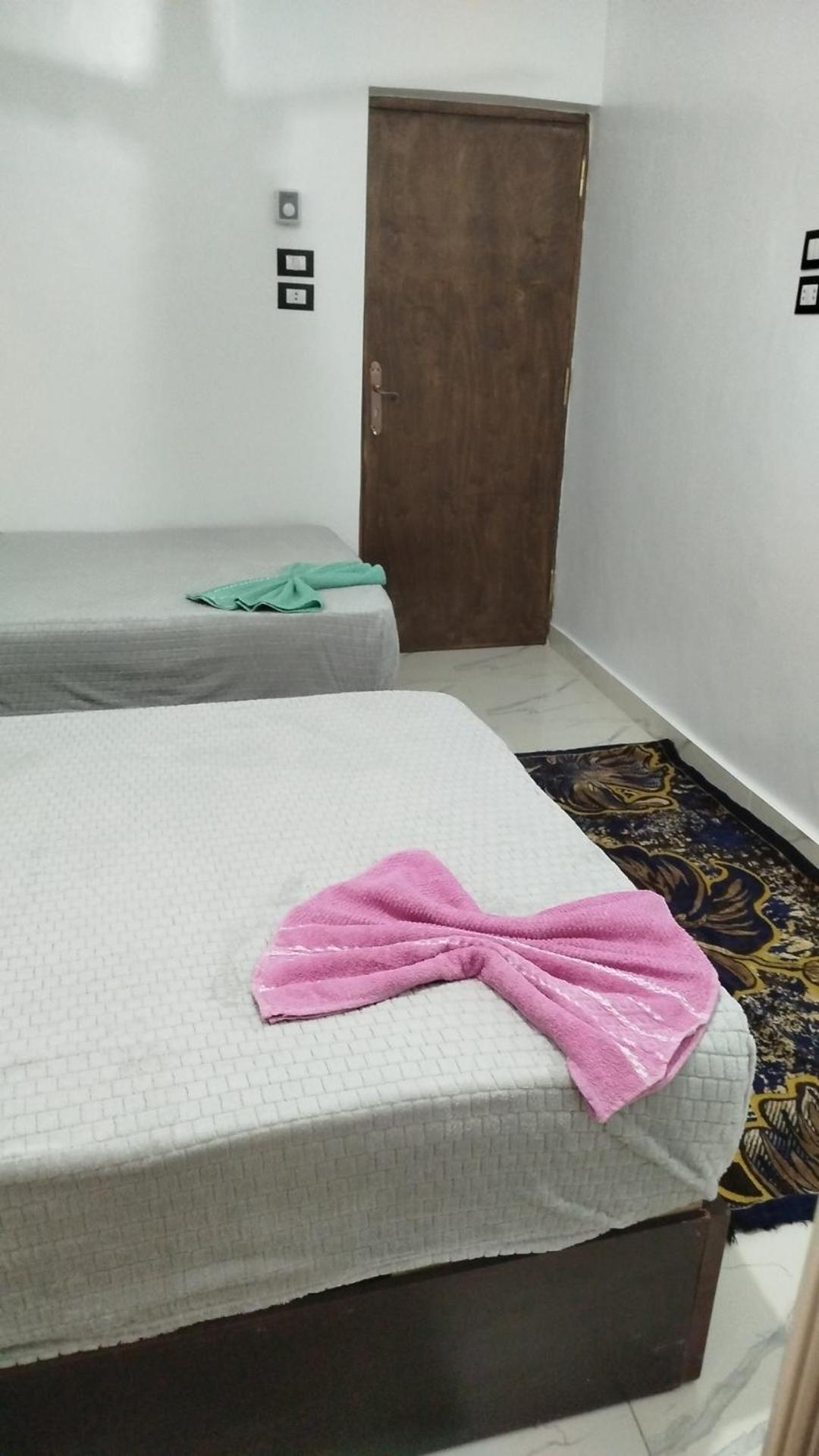 Mostafa Jamaica Guesthouse Aswan Rum bild